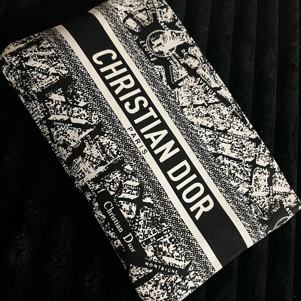 Christian Dior Black and White pouch/clutch (GWP) gift with purchase